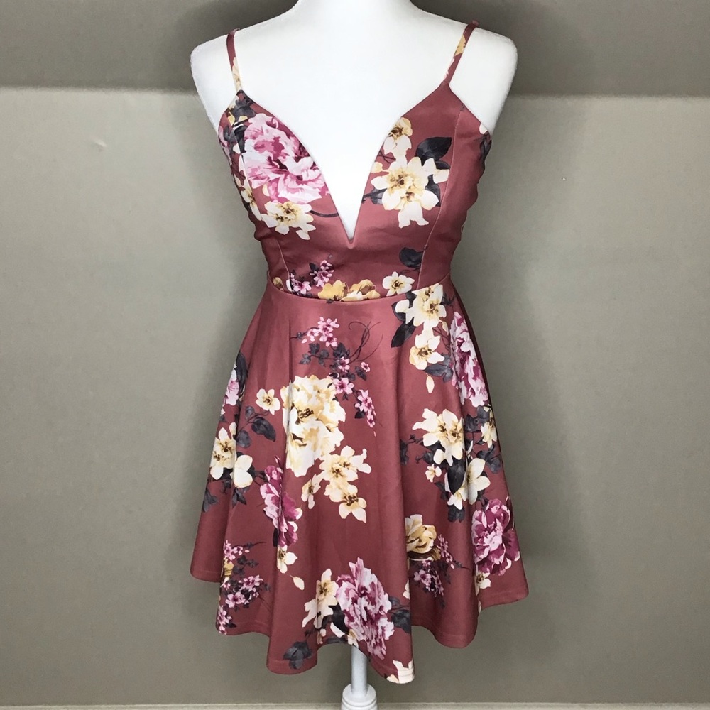 Trac Skater Dress Plunge Floral Sexy S - Picture 1 of 9